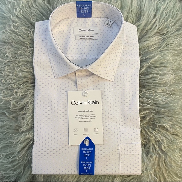 Calvin Klein Men's White and Blue Patterned Dress Shirt - Picture 1 of 4